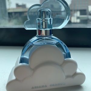 Ariana Grande Cloud Perfume 1 oz